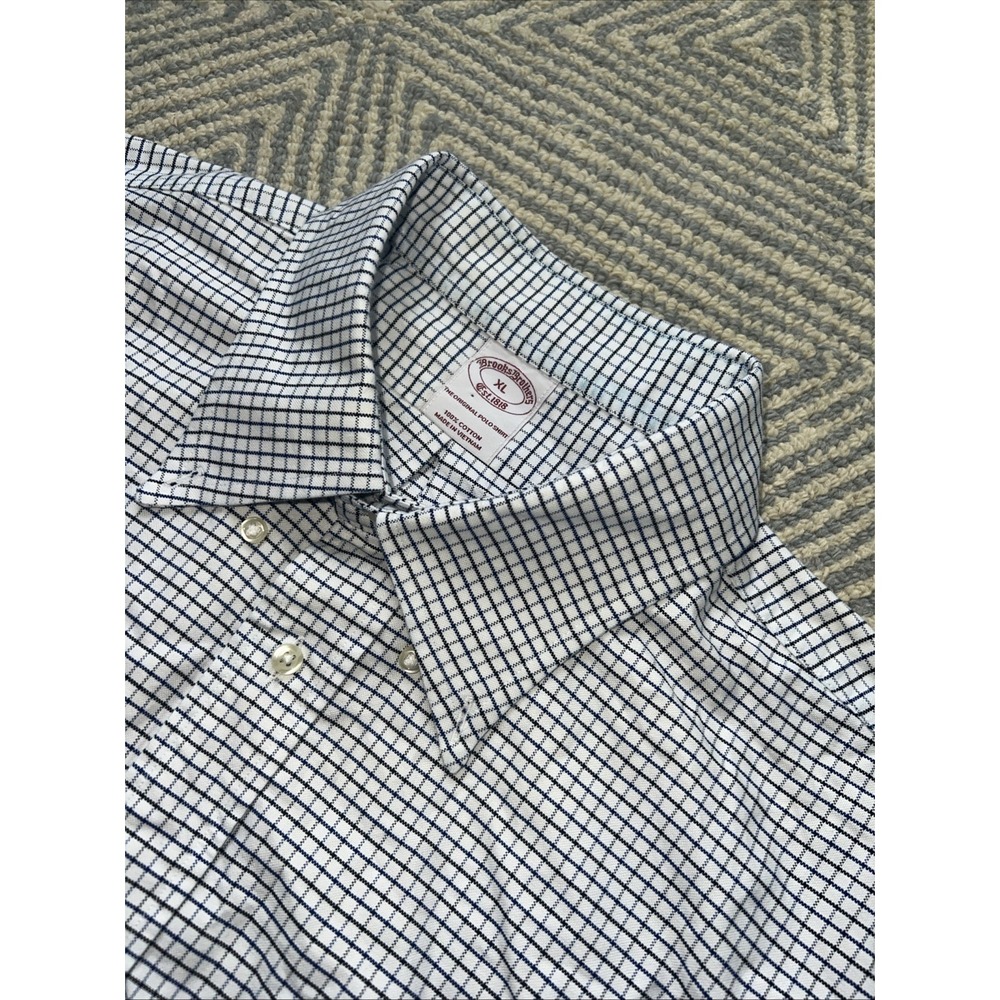 Brooks Brothers Long Sleeve Button Shirt - White/Blue/Black - XL